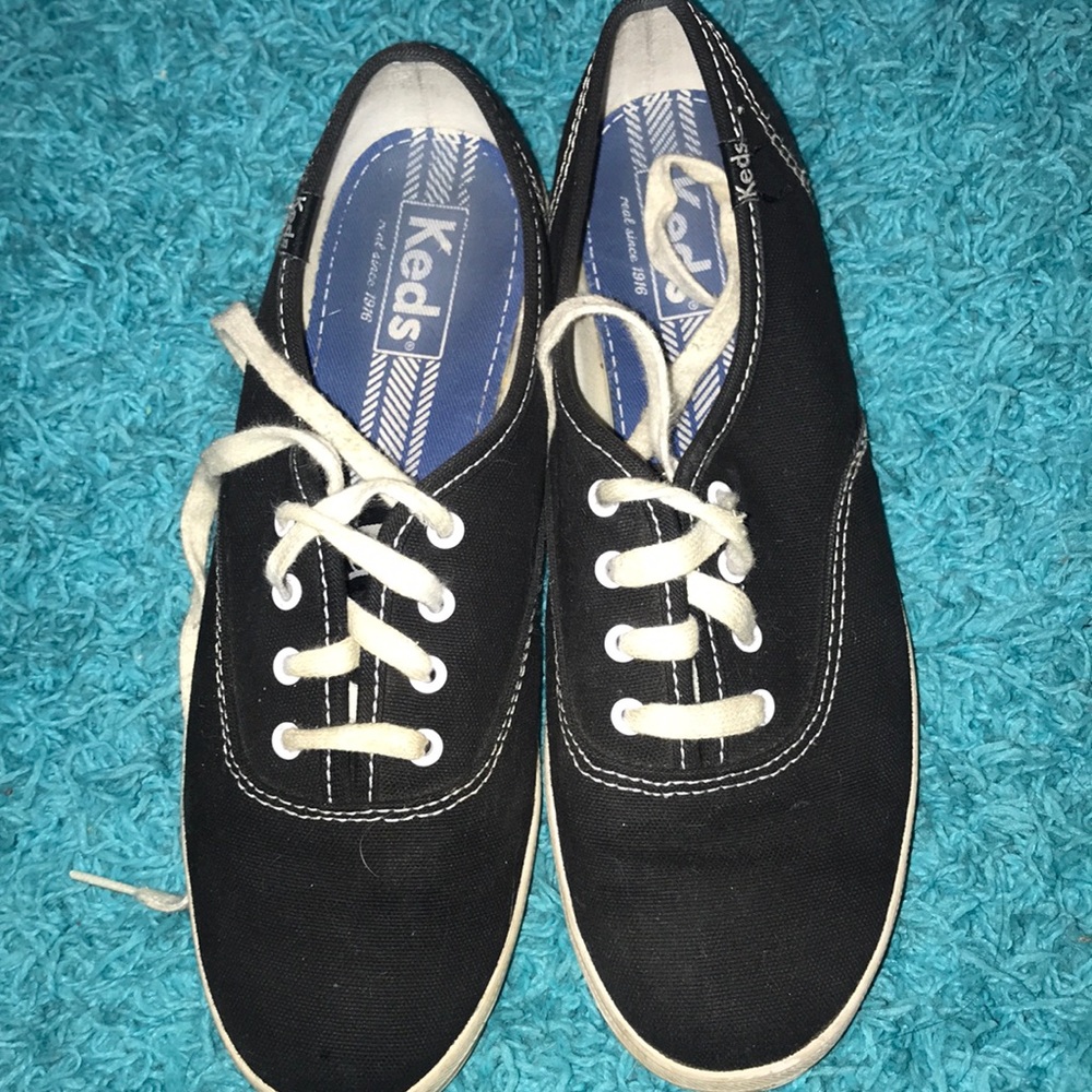 Black Keds size 7